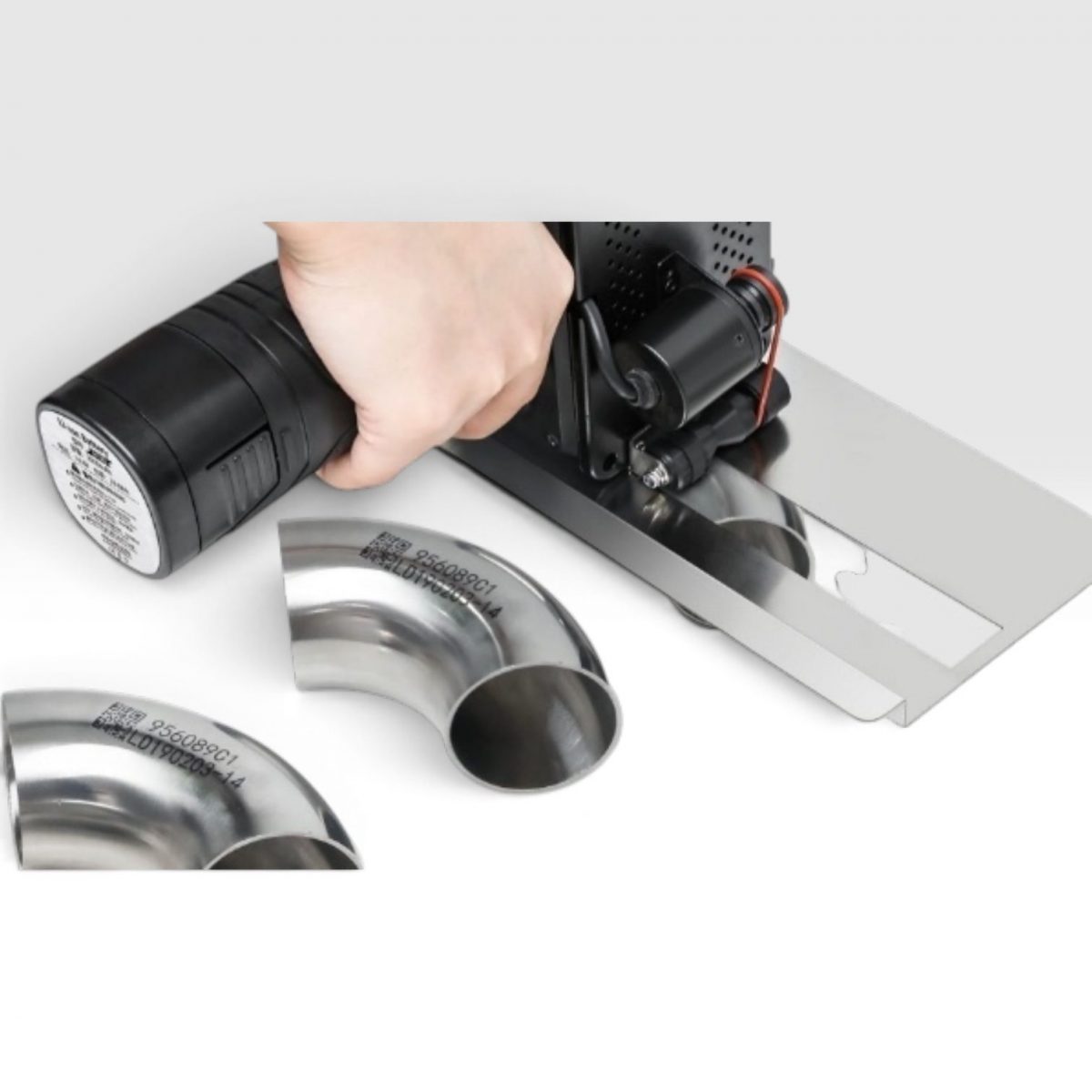 Inkjet Printing on a Metal Product